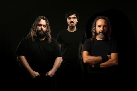 Banda de Thrash/Death Melódico Midjungards lança novo single "Cross And Hammer"