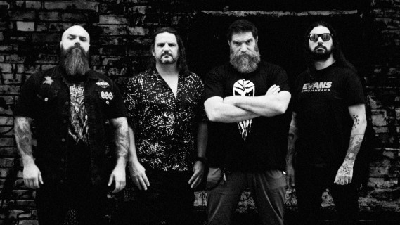 Matanza Ritual relembra clássicos do Matanza e lança primeiro álbum em Porto Alegre