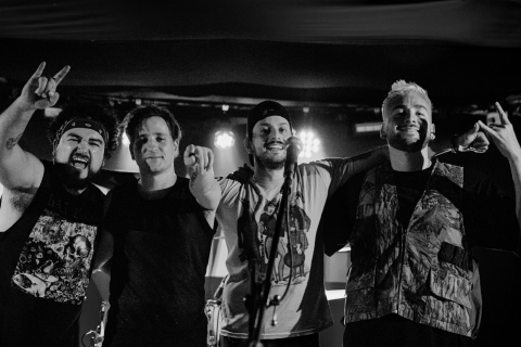 Chilenos do PRIMATES lançam novo álbum que transita por rock progressivo, reggae e influências de jazz