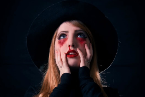 Projeto de post/gothic rock Amphettamine lança novo single "Anesthesia"