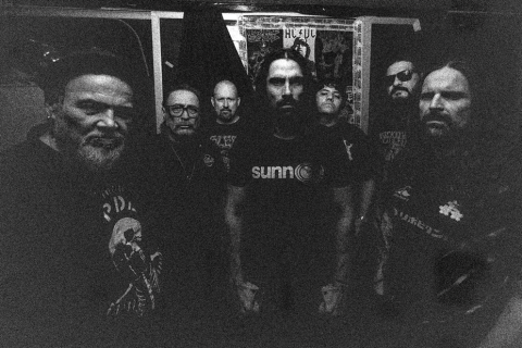 Babylons P e João Gordo lançam "Shadows Loom" – o primeiro single de um projeto explosivo de Doom Metal e Heavy Dubstep