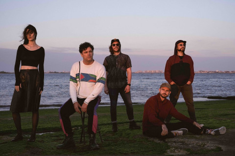 ECCE SHNAK lança EP ao vivo 'Backroom Sessions' com quadrilogia de vídeos