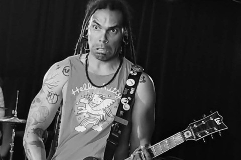 Guitarrista brasileiro das bandas Bury My Demons e Saved By Ruin participa de filme que retrata a história da banda Sugarloaf nos EUA