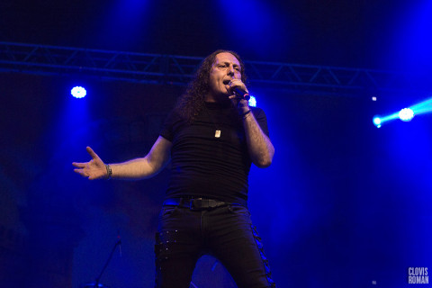 Fabio Lione anuncia turnê cantando clássico do Rhapsody na íntegra ao lado de orquestra e coral