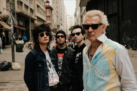 Assista "Jovem Brasileiro", novo videoclipe do Supla