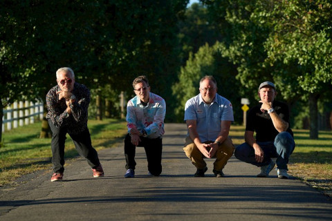 Os roqueiros de Nova Jersey, The Melancholy Kings, apresentam seu segundo álbum, 'Her Favorite Disguise'.