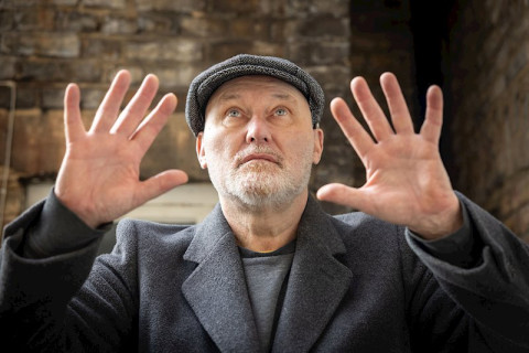 Ícone da Public Image Ltd. Jah Wobble desenterra o cavernoso álbum 'Dub