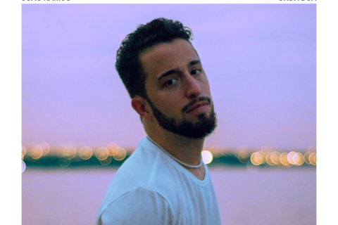 Vocalista da Caos Lúdico, João Ramos lança single de projeto solo