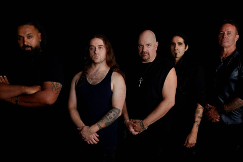 O novo vídeo com a letra do Thrash canadense PHEAR reina em um "New World Error"