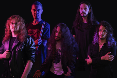Mortticia lança o single "Mistakes" e transforma erros em força e propósito