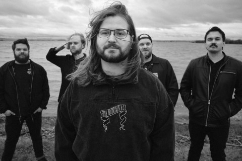 DEVOLVER lança o novo álbum "Non Compos Mentis"