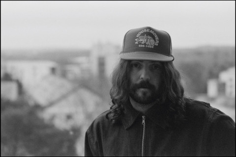 HAZLETT inicia uma nova era com "Mountain of a Memory"