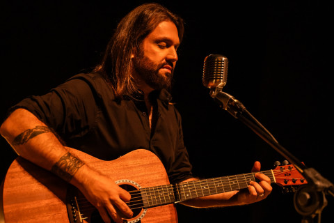 Fernando Quesada anuncia participações inéditas no projeto 'Acústico BR' e apresentação exclusiva no Blue Note
