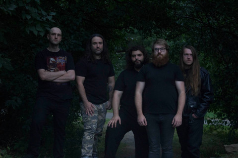 Death Metal Canadense HARVESTED Earworm Ferocious "Voices of the Void" Tocando a Banda