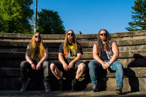 Solar Sons anuncia novo álbum Altitude; lançado em 24 de outubro pela Argonauta Records