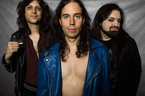 Fiddle Meets Fire O hino do rock celta do THUNDEROR, “Cape Breton Home