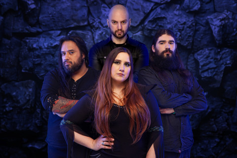 Crystal Gates apresenta seu novo single "Ocean Winds"