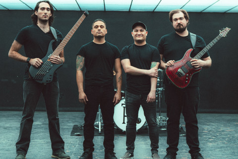 Americanos do The Phoenix Within lançam novo single e videoclipe "War Machines"