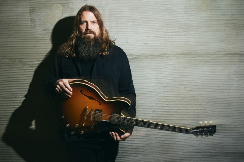 Mark Morton lança oficialmente seu segundo álbum solo "Without The Pain"