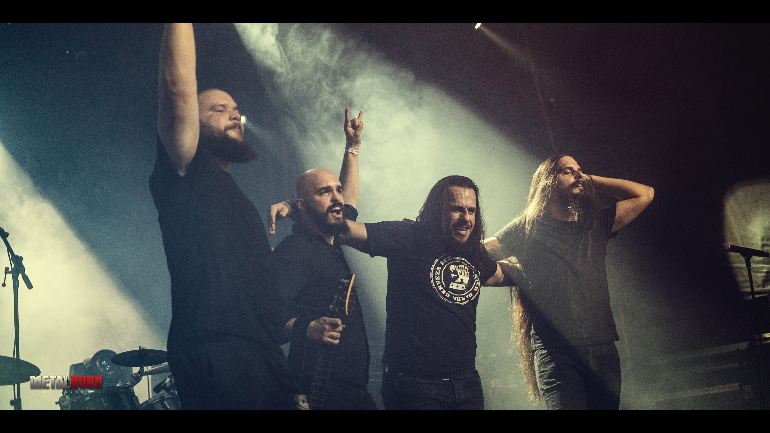 Alekto: Músicos brasileiros representando nosso país na cena Metal Européia