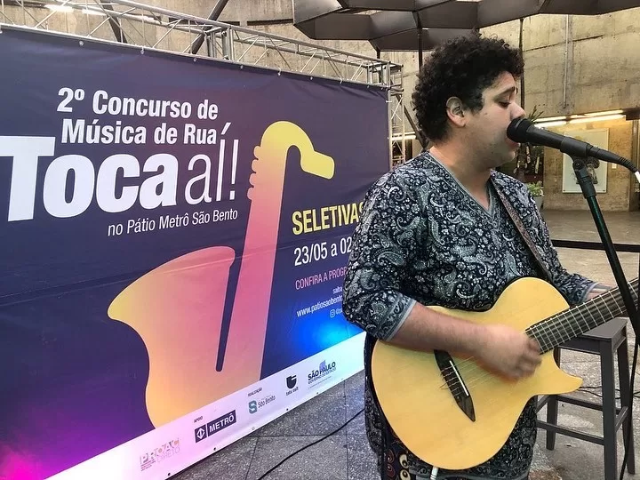 Músicos de rua relatam desafios da profissão e destacam a importância de iniciativas que tragam visibilidade