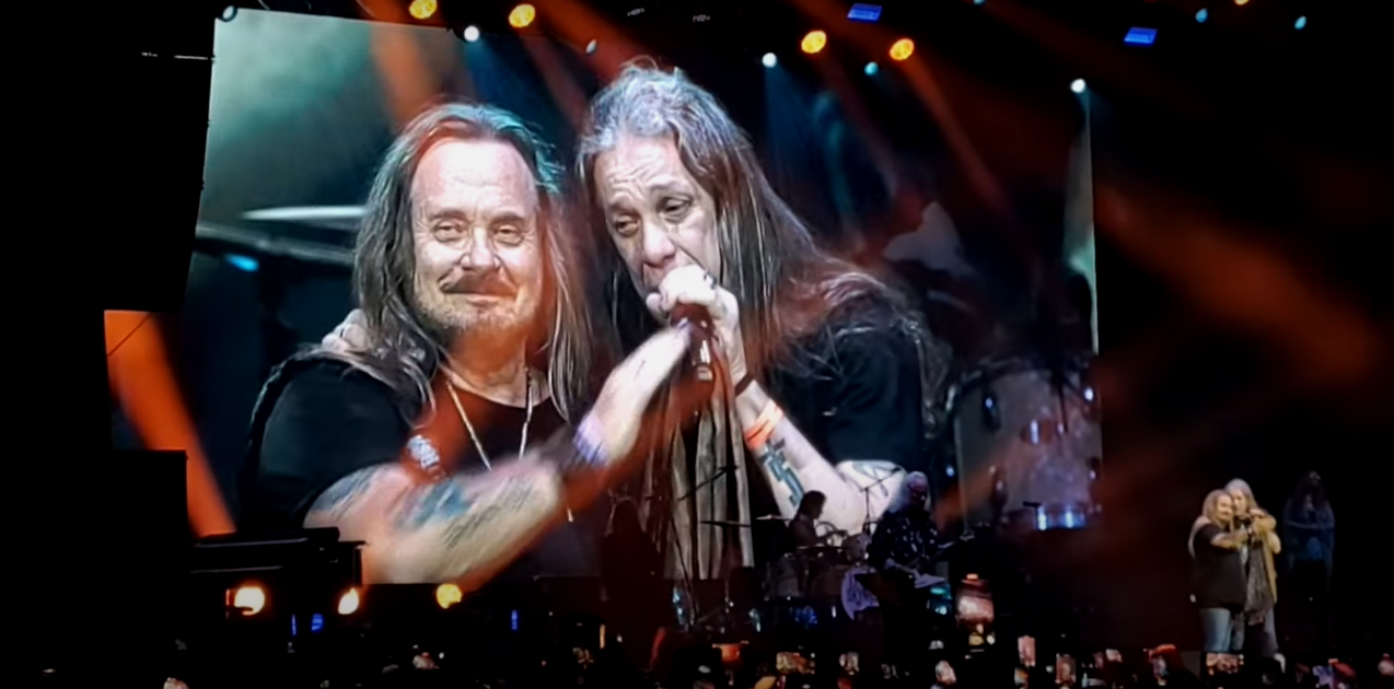 Nando Fernandes da Sinistra sobe ao palco com Lynyrd Skynyrd para cantar “Simple Man”