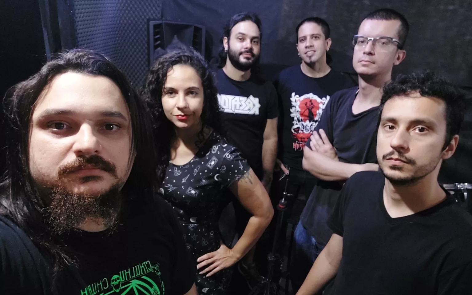 Final Disaster: Banda dá spoilers de novidades que serão lançadas nas próximas semanas