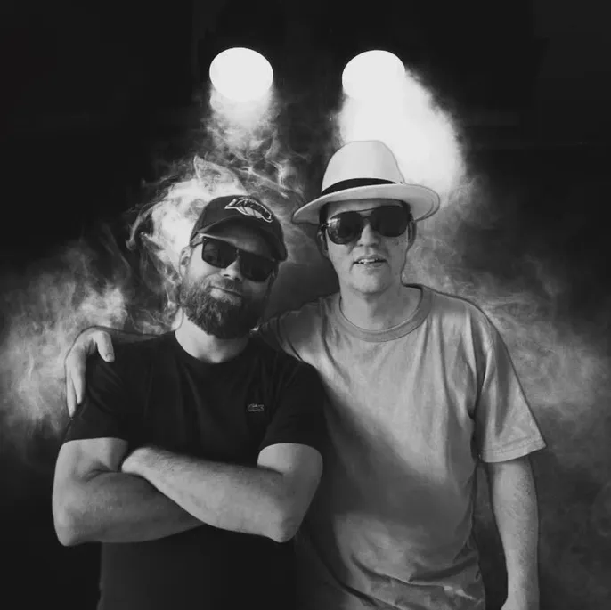 Duo alemão de rock/indietrônica Bromsen lança novo single “Someone”