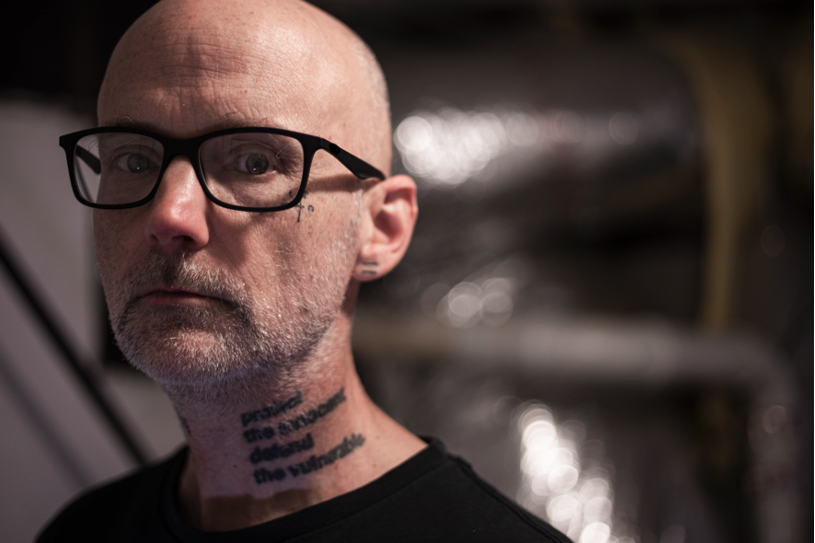 Moby lança videoclipe de “where is your pride?”