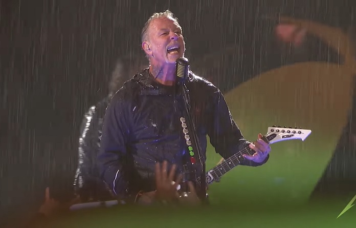 Metallica lança clipe de “Master Of Puppets” no meio de temporal