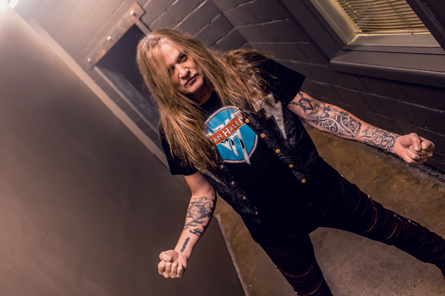 Sebastian Bach lança novo álbum solo ‘Child Within The Man’, o primeiro em 10 anos