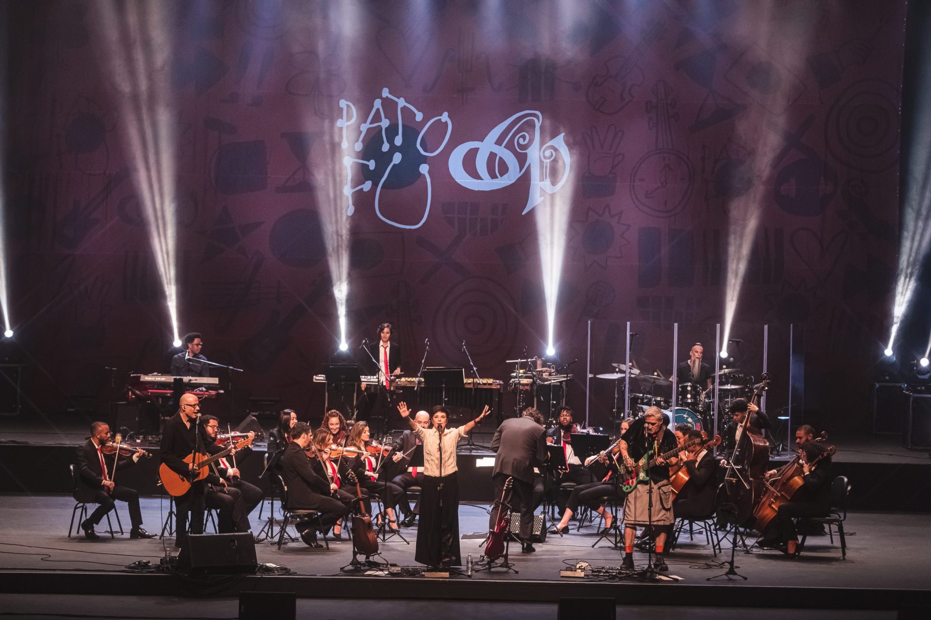 Pato Fu e Orquestra Ouro Preto lançam álbum “Rotorquestra de Liquidificafu”