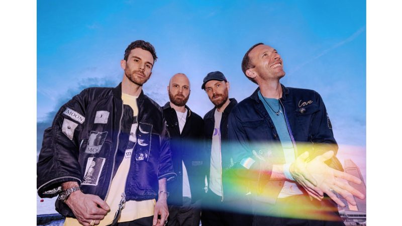 Coldplay anuncia novo álbum e revela chegada de vinis feitos com garrafas PET