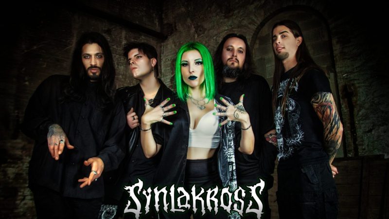 SYNLAKROSS revelou a capa e a data de lançamento do seu novo álbum