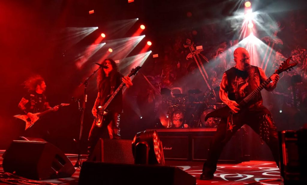 Slayer: volta aos palcos é marcada por performance irrepreensível de Tom Araya