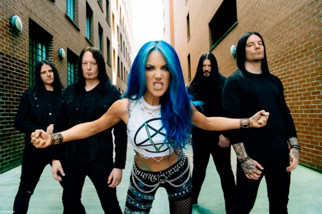 ARCH ENEMY compartilha videoclipe para novo single ‘Liars & Thieves’