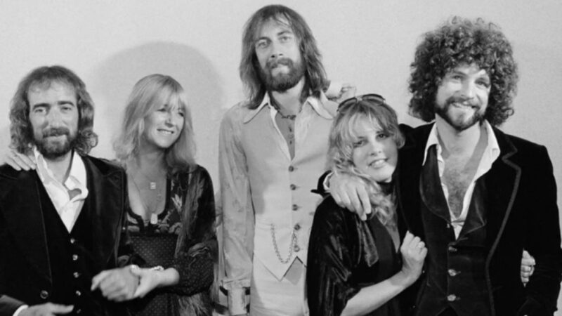 Fleetwood Mac enlouquece os fãs com atividades em suas redes sociais