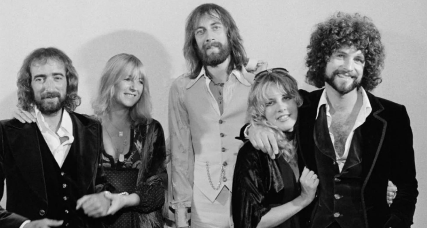 Fleetwood Mac enlouquece os fãs com atividades em suas redes sociais