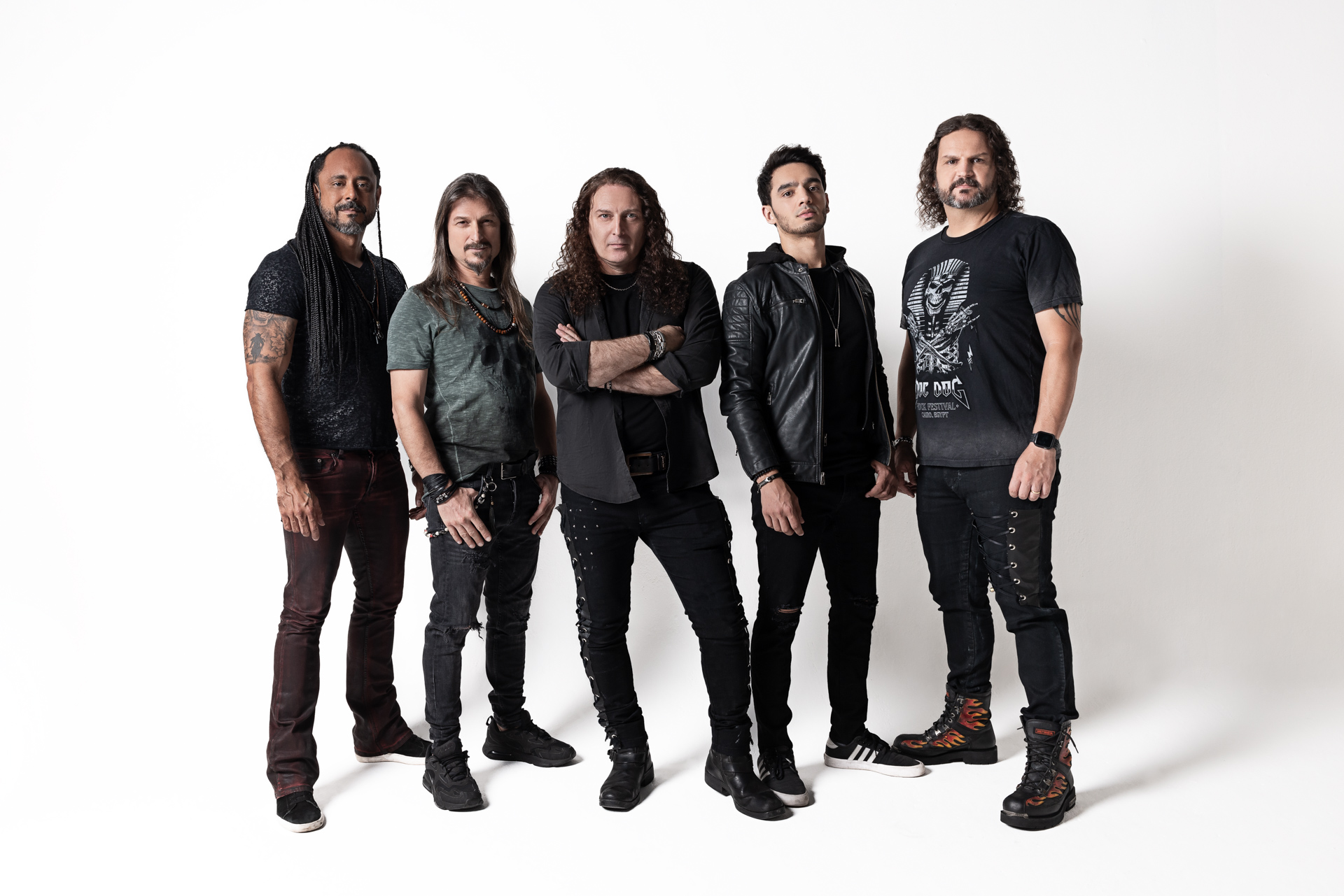 Angra faz show em Porto Alegre dia 14 de dezembro comemorando 20 anos do álbum “Temple of Shadows”